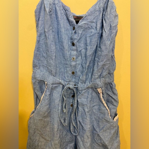 Medium denim romper with front buttons and pockets - Picture 5 of 5